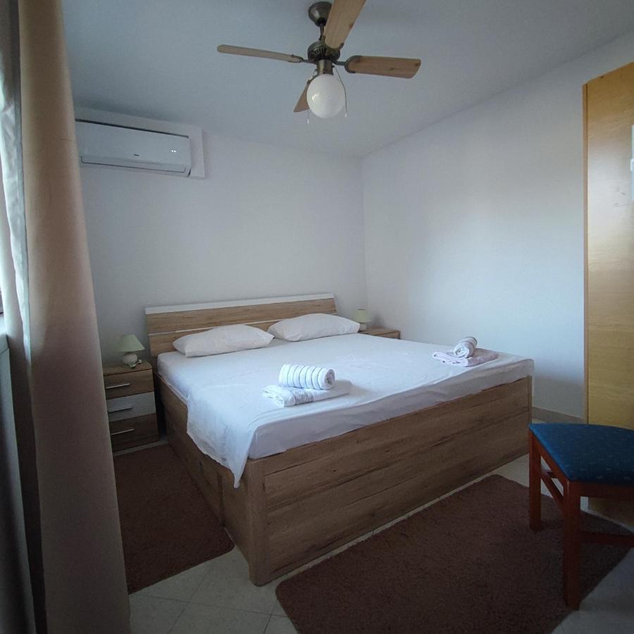 Apartmani Olivera 2 ซูเปทาร์สกา ดรากา ภายนอก รูปภาพ