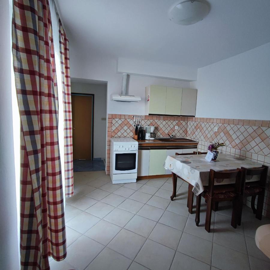 Apartmani Olivera 2 ซูเปทาร์สกา ดรากา ภายนอก รูปภาพ